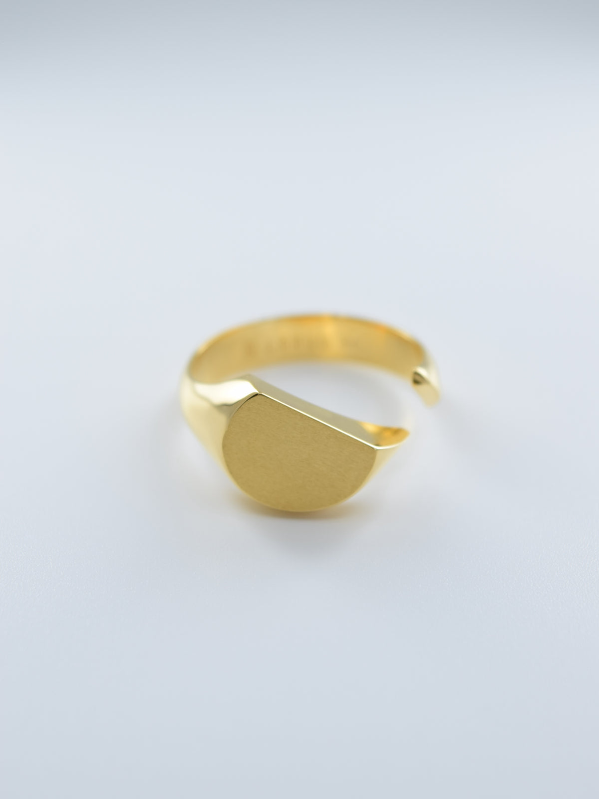 18K Gold Intent Loss Circle Signet Ring - JP Size #21-25