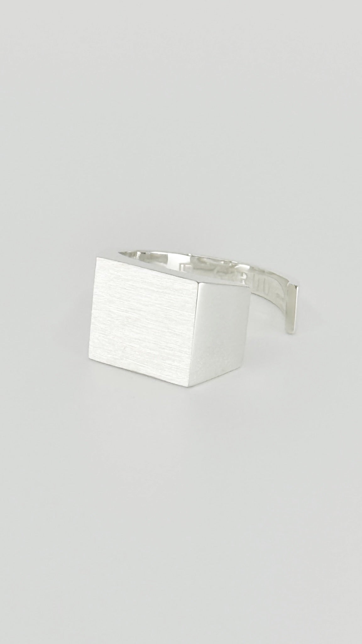 SILVER Intent Loss Signet Ring - JP Size #21-25