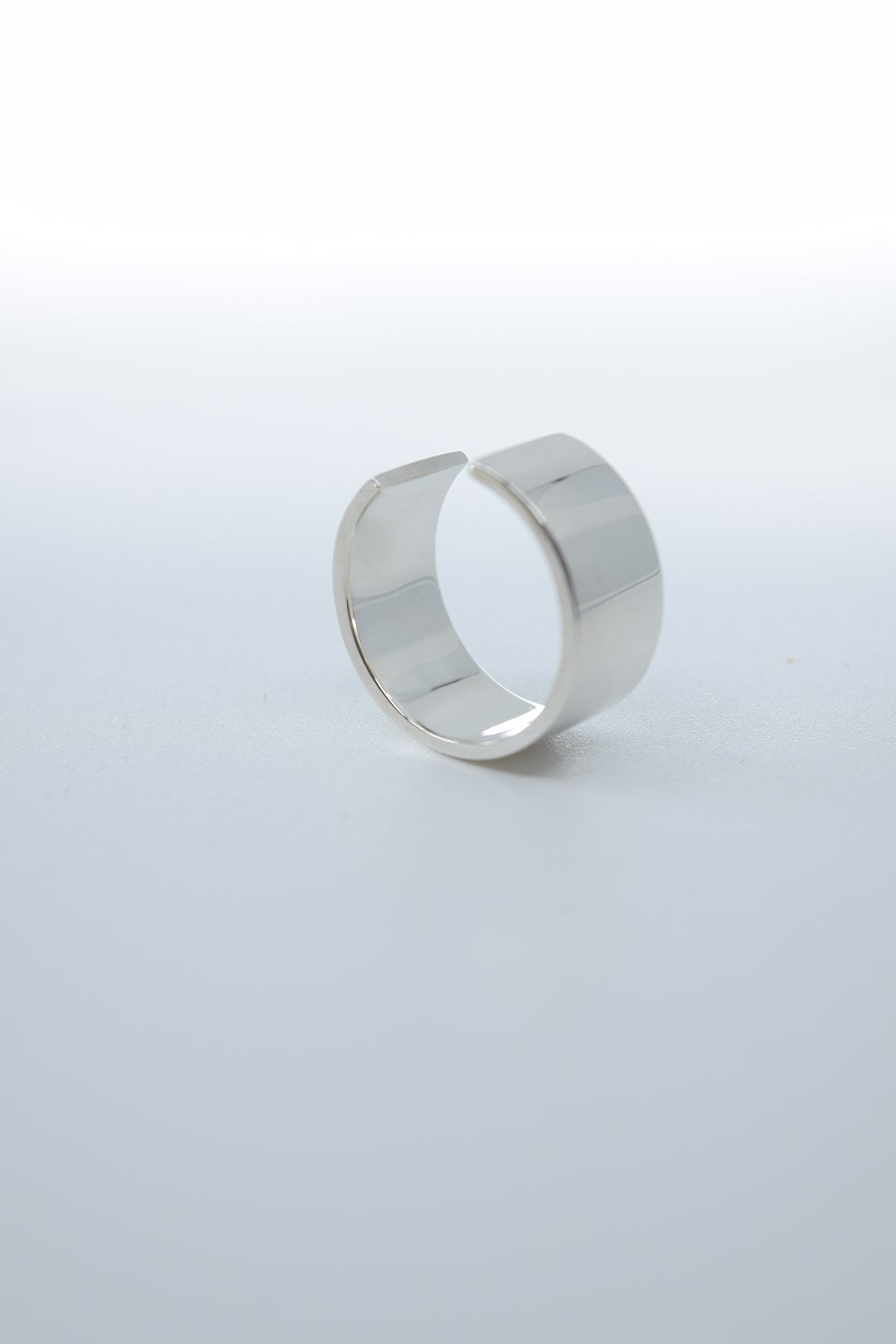 Intent Loss Flat Wide Ring (silver) #5–#8(US)