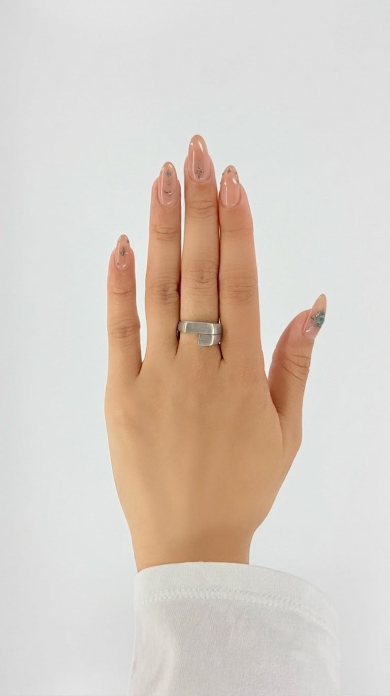 SILVER Intent Loss Signet Ring 75/100 - JP Size #9-15