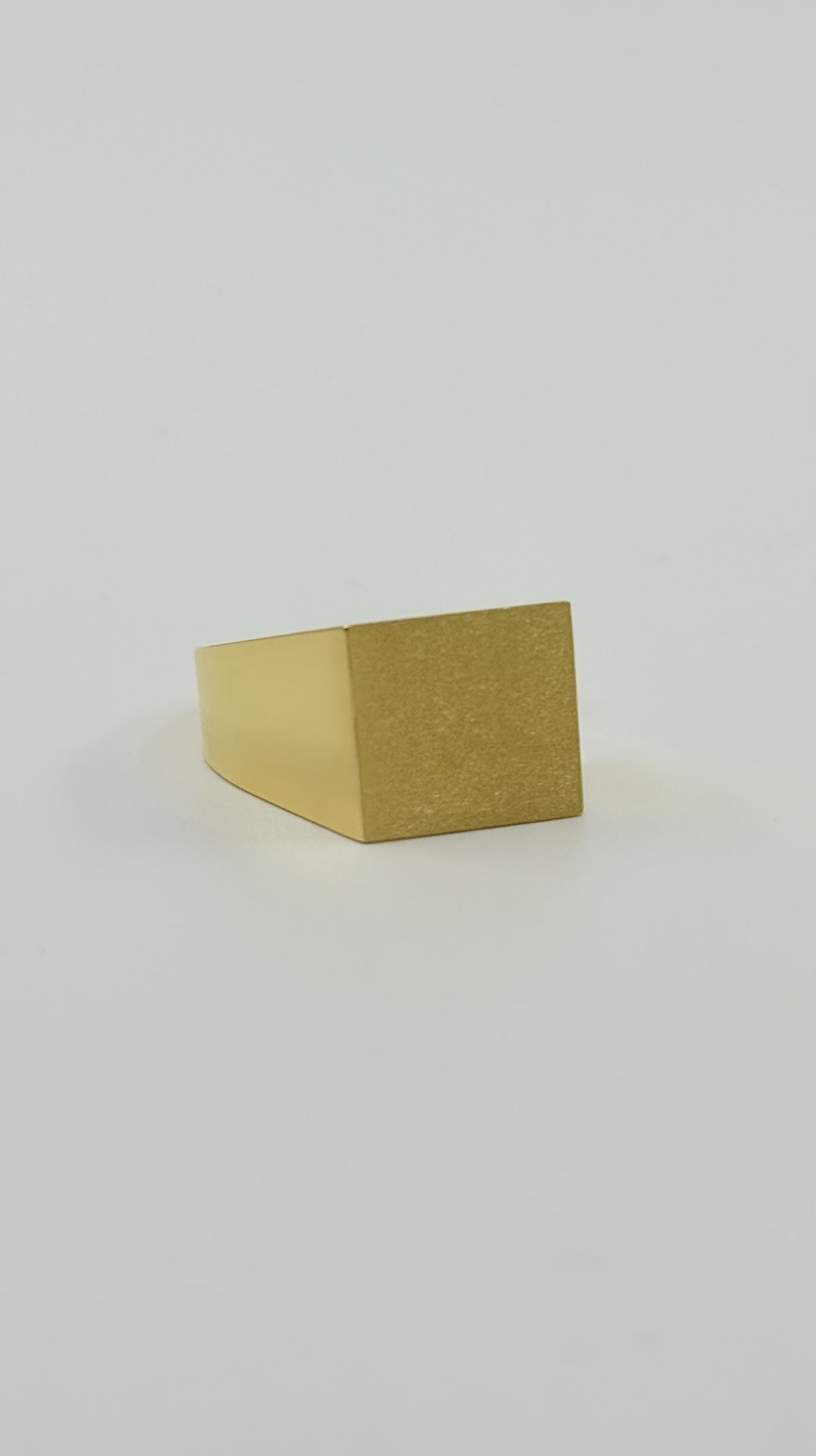 Intent Loss Signet Ring (K18) #10–#12(US)