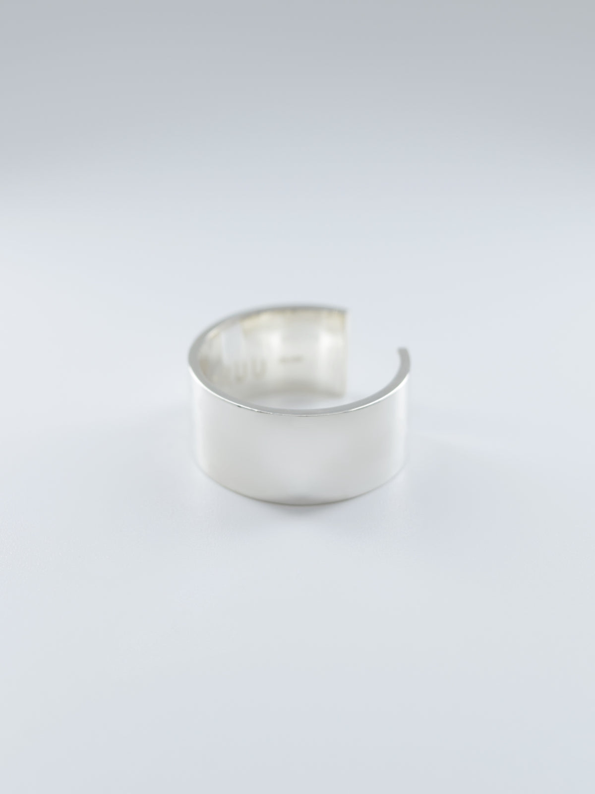 Intent Loss Flat Wide Ring (silver)  #5–#8（US）