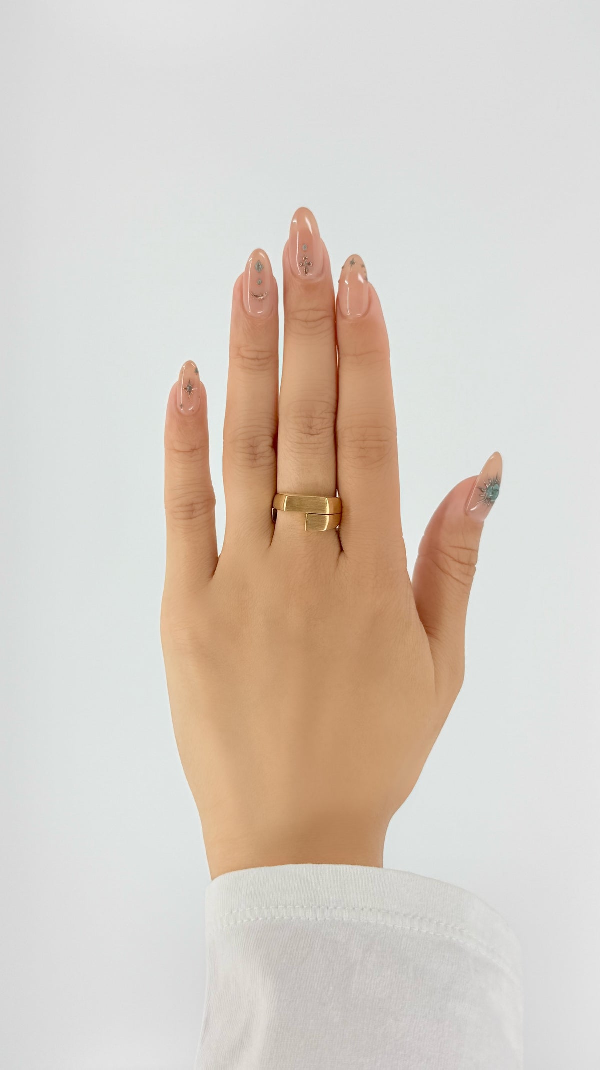 18K Gold Intent Loss Signet Ring 75/100 - JP Size #9-15