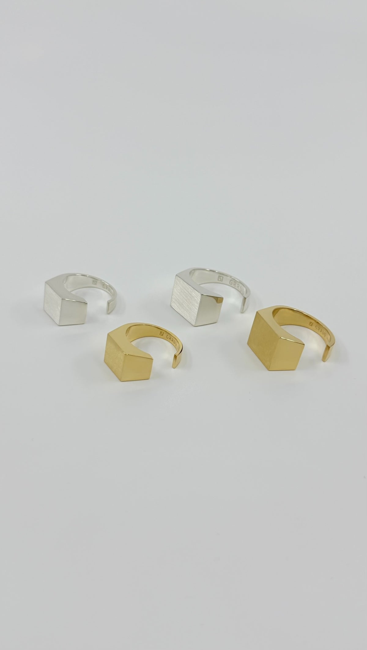 18K Gold Intent Loss Signet Ring - JP Size #9-15
