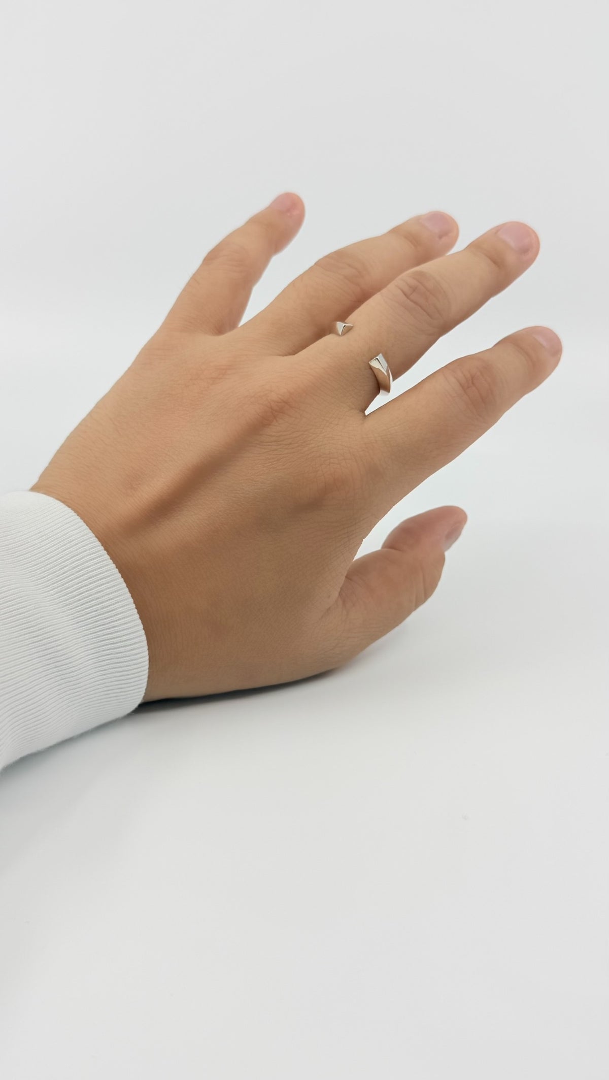 SILVER Intent Loss Edge Ring - JP Size #21-25